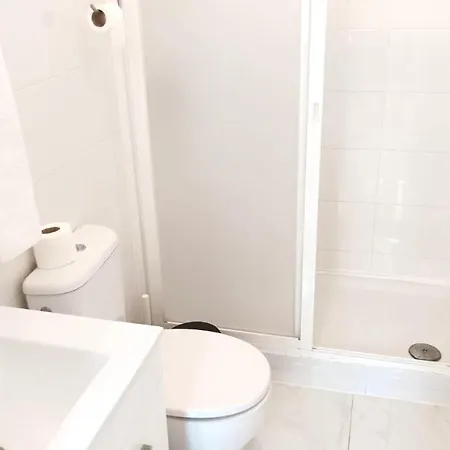 With Terrasse - 3 Bedroom, 3 Bathroom Triplex Лісабон