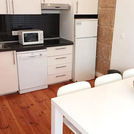 With Terrasse - 3 Bedroom, 3 Bathroom Triplex Lägenhet