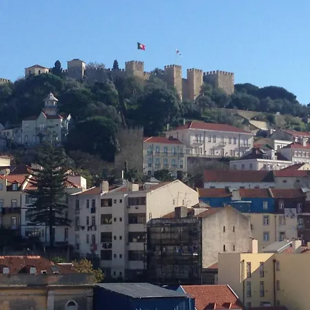 With Terrasse - 3 Bedroom, 3 Bathroom Triplex ליסבון